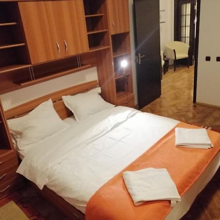 Apartament Athenee Palace בוקרשט מראה חיצוני תמונה